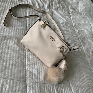 SOLD!!!  GUESS Crossbody Purse